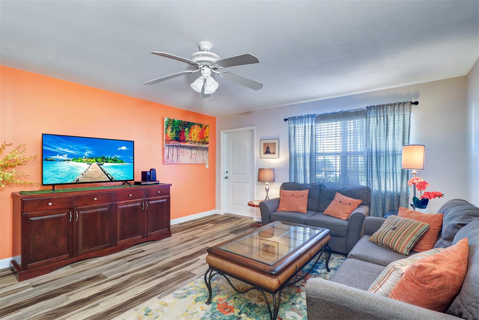 Image 2 of 24 For 5945 21st Street N 6