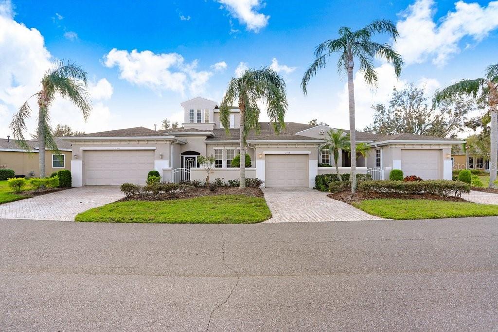 Image 14 of 49 For 2468 Kensington Greens Drive