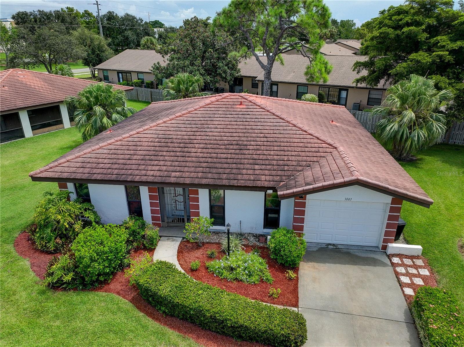 Image 2 of 30 For 3001 Vivienda Boulevard