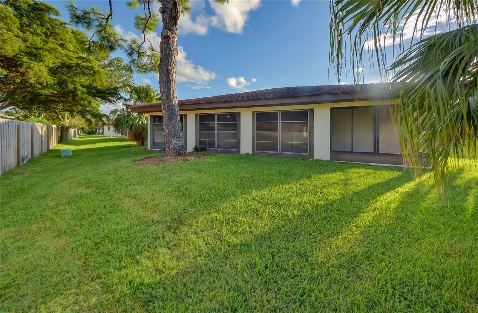 Image 26 of 30 For 3001 Vivienda Boulevard