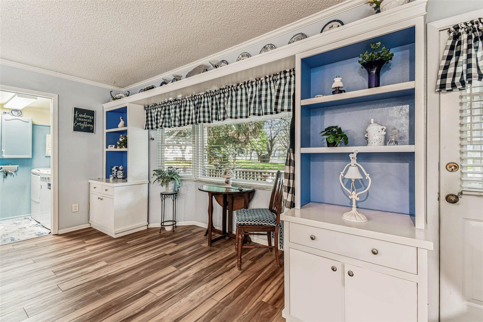 Image 11 of 53 For 2222 Norwegian Drive 18