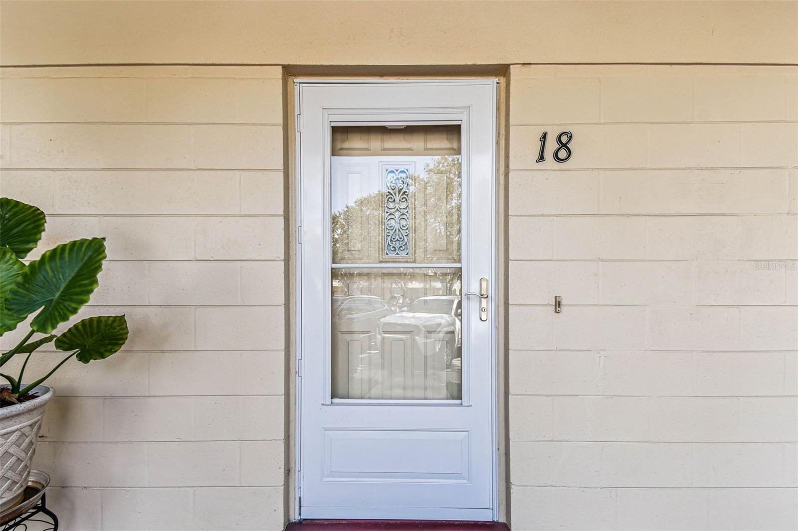 Image 4 of 53 For 2222 Norwegian Drive 18