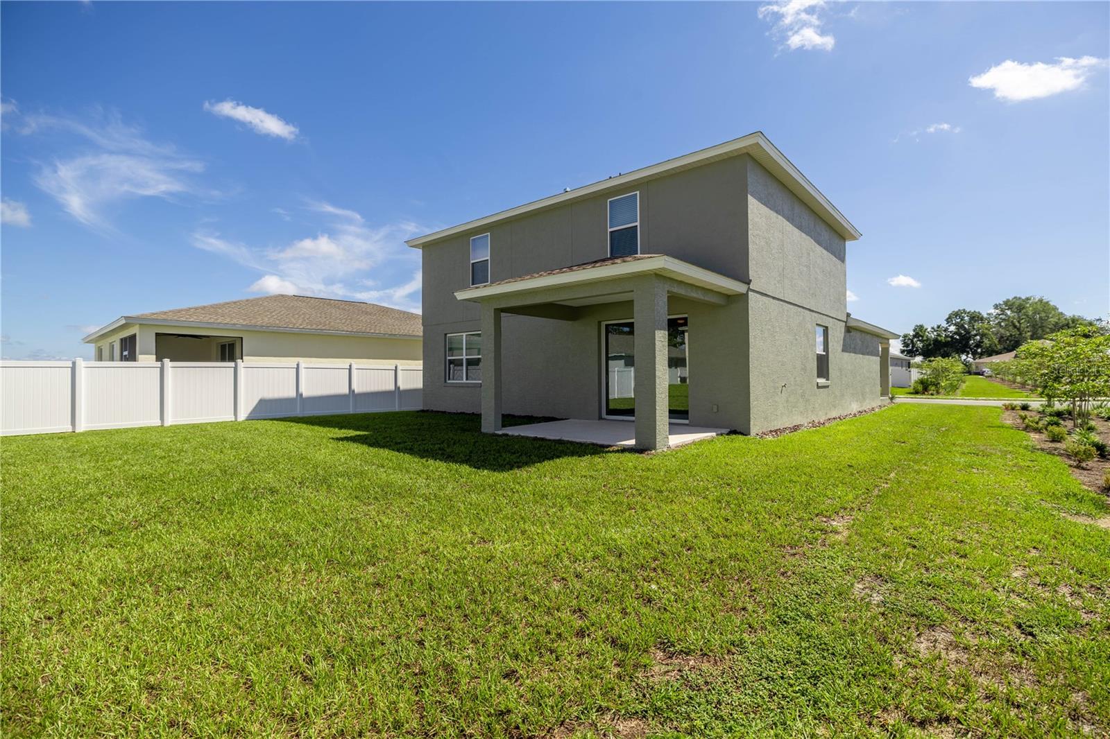Image 6 of 68 For 5926 76th Court