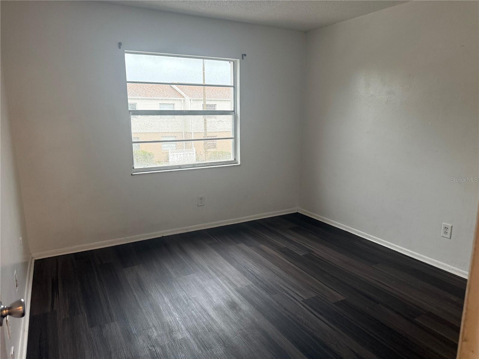 Image 9 of 10 For 7210 Manhattan Avenue 1724