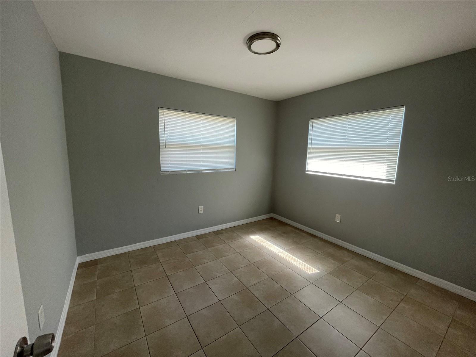 Image 2 of 11 For 321 Jupiter Avenue