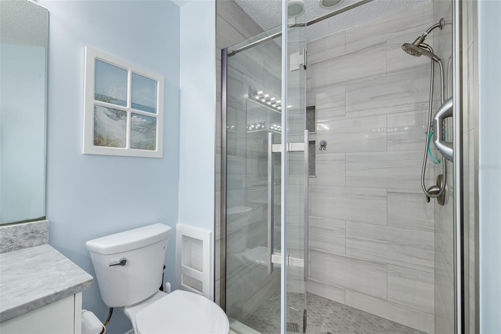 Image 18 of 39 For 1055 Blyth Hill Court