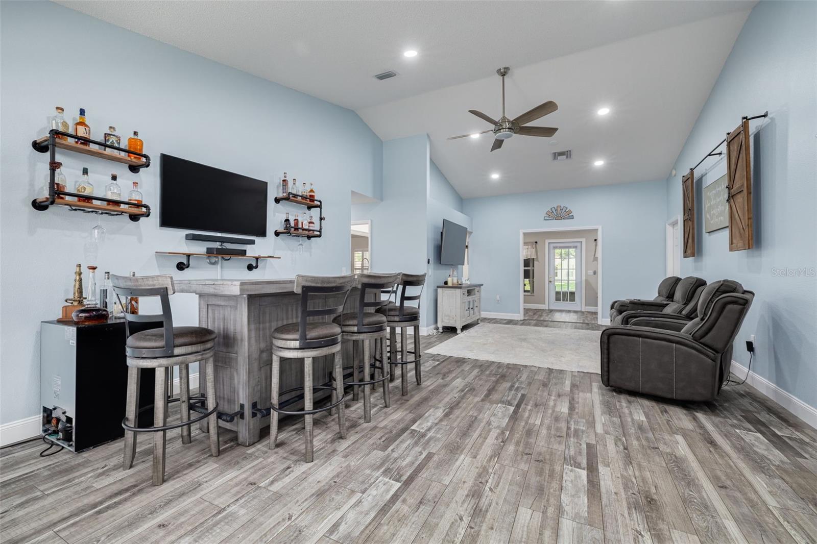 Image 8 of 39 For 1055 Blyth Hill Court