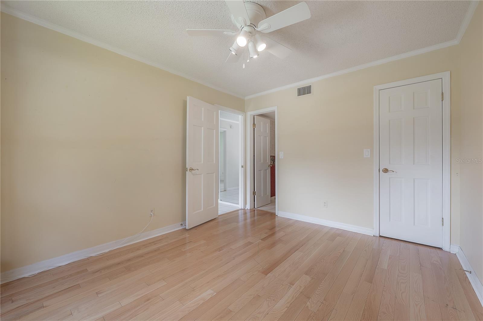 Image 10 of 63 For 13313 Golf Crest Circle