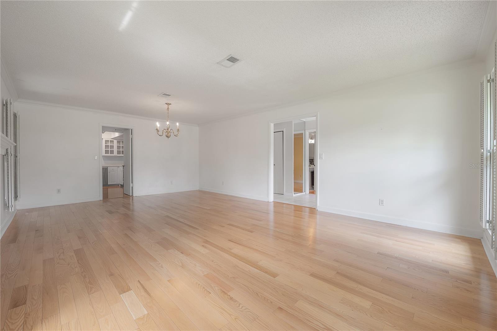 Image 7 of 63 For 13313 Golf Crest Circle