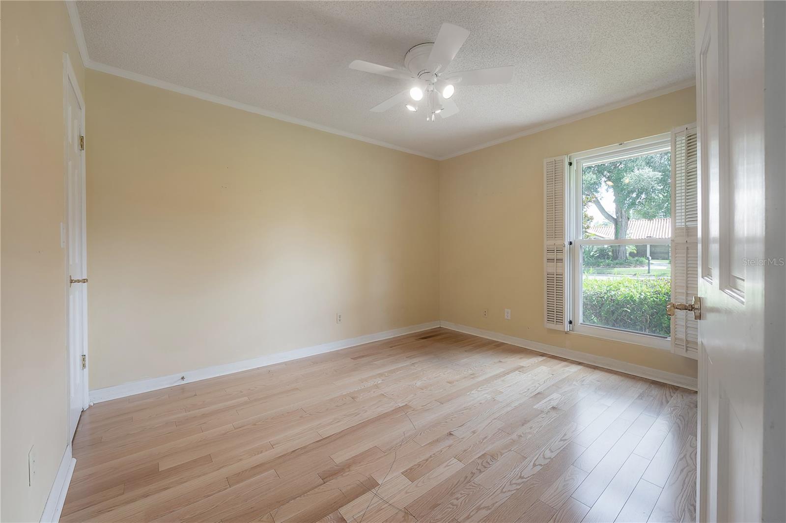 Image 9 of 63 For 13313 Golf Crest Circle