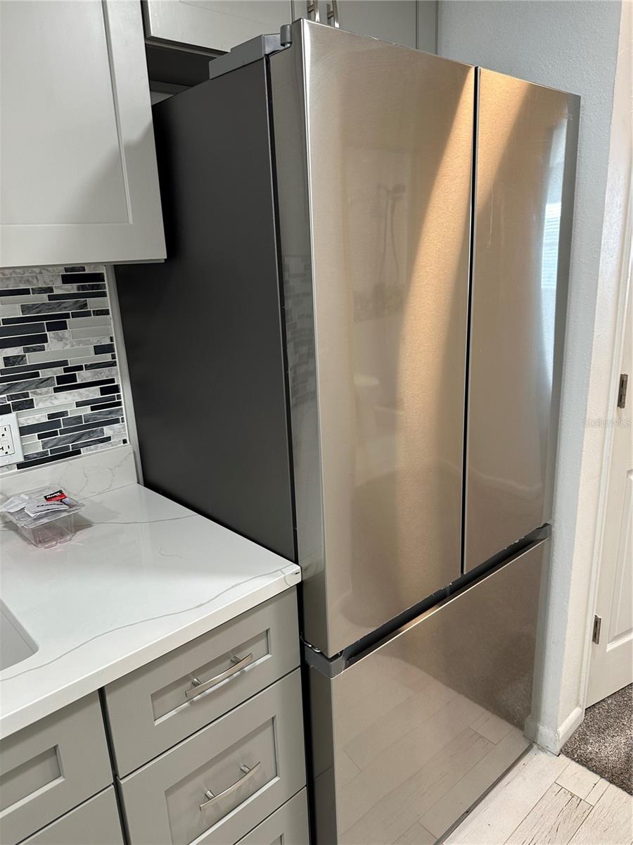 Image 10 of 28 For 5920 18th Street N 16