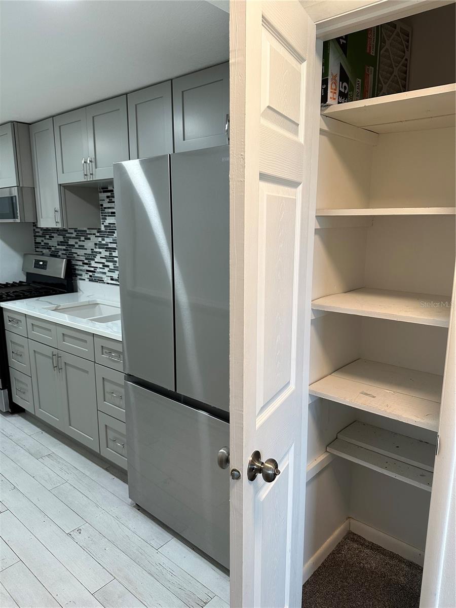 Image 11 of 28 For 5920 18th Street N 16