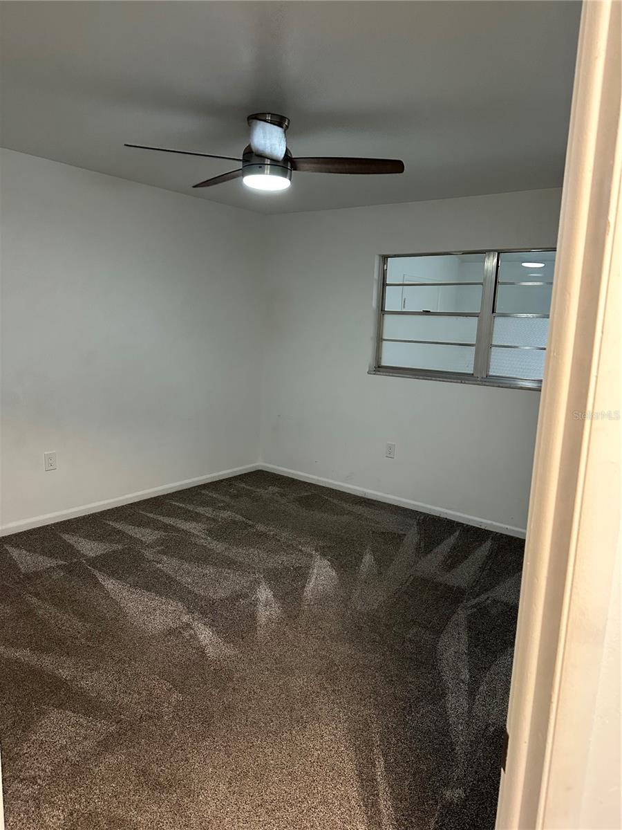 Image 14 of 28 For 5920 18th Street N 16