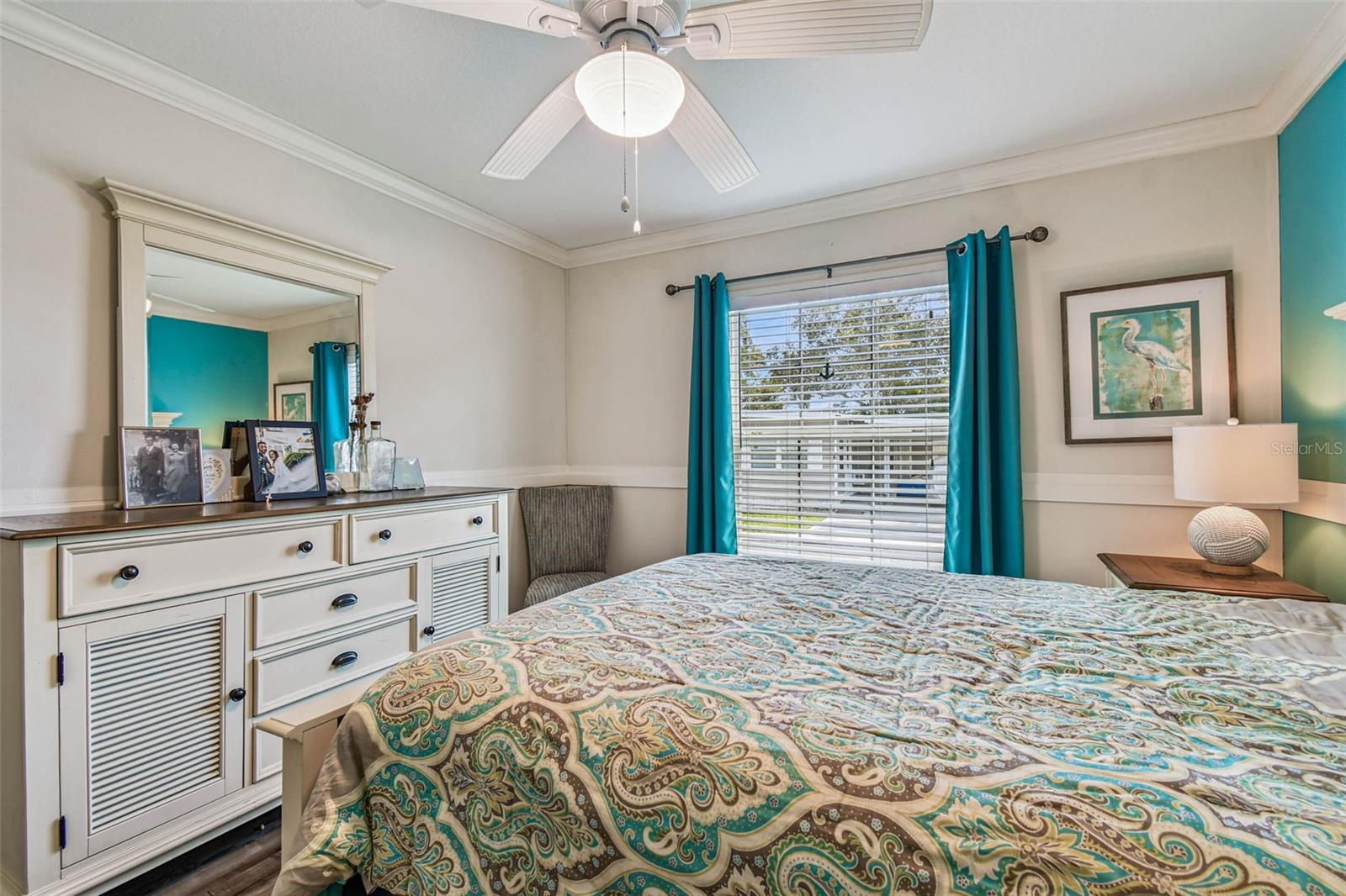 Image 41 of 73 For 12651 Seminole Boulevard 35