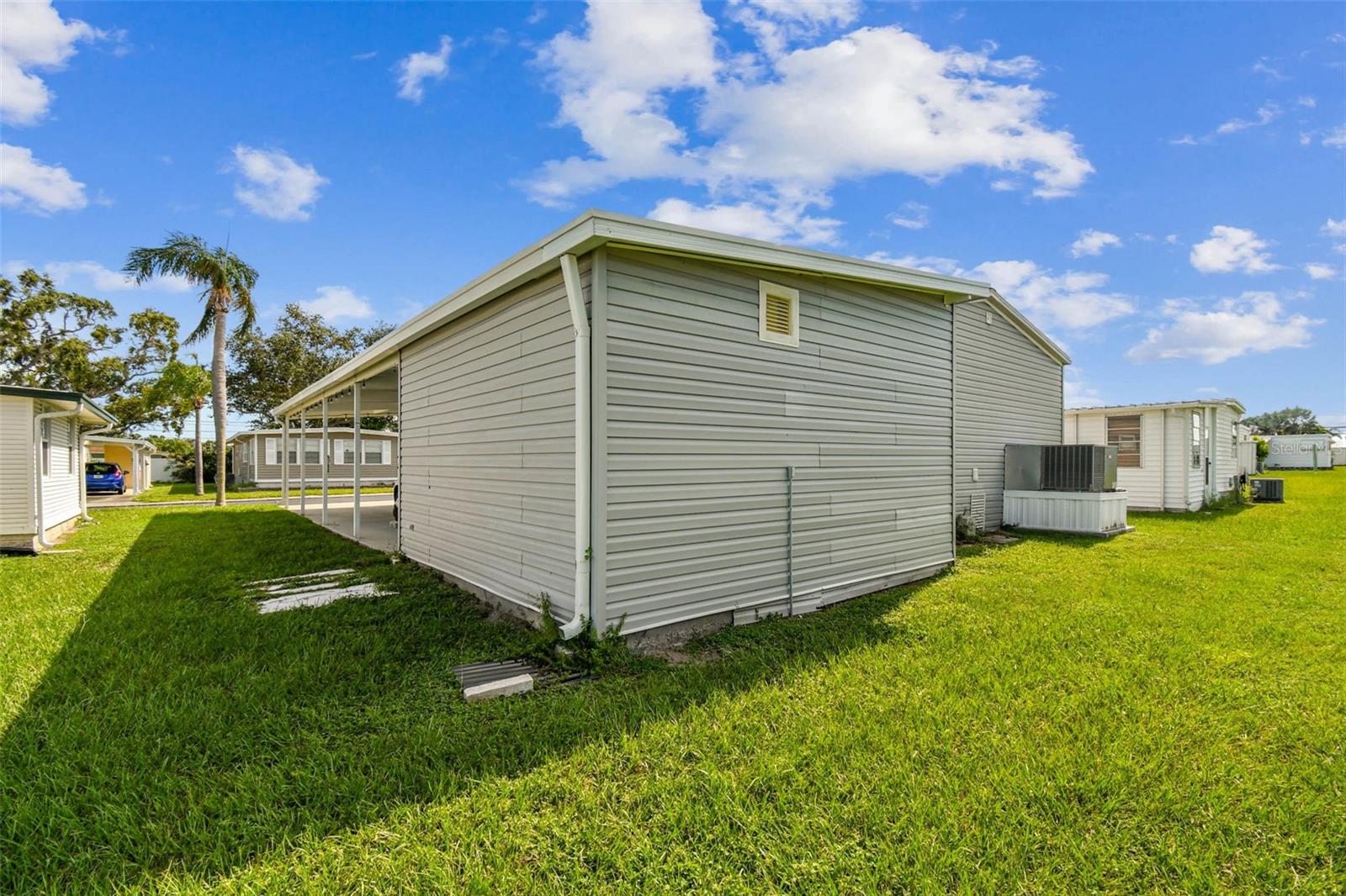 Image 73 of 73 For 12651 Seminole Boulevard 35