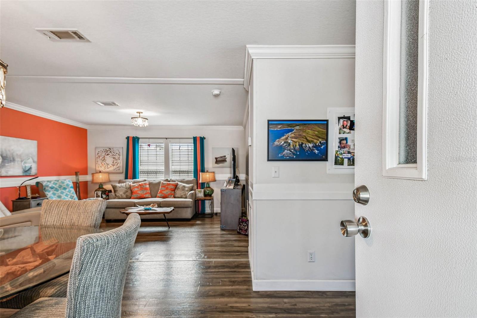 Image 8 of 73 For 12651 Seminole Boulevard 35