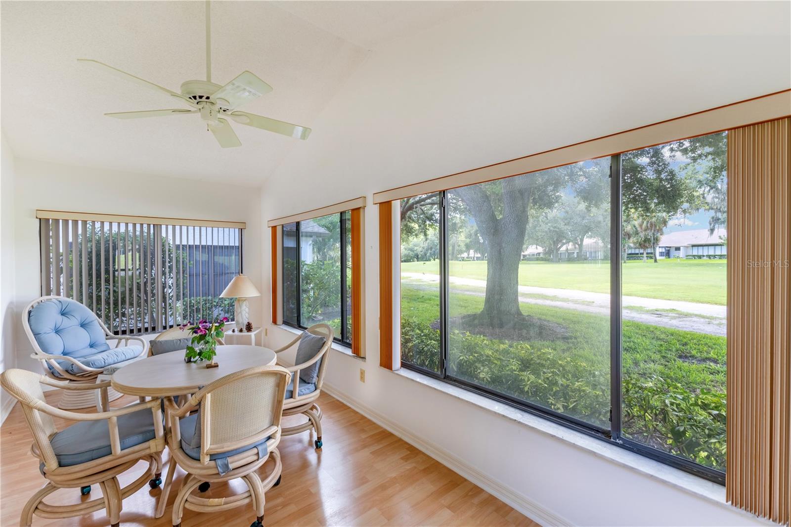 Image 10 of 43 For 9204 Turnberry Court 9204