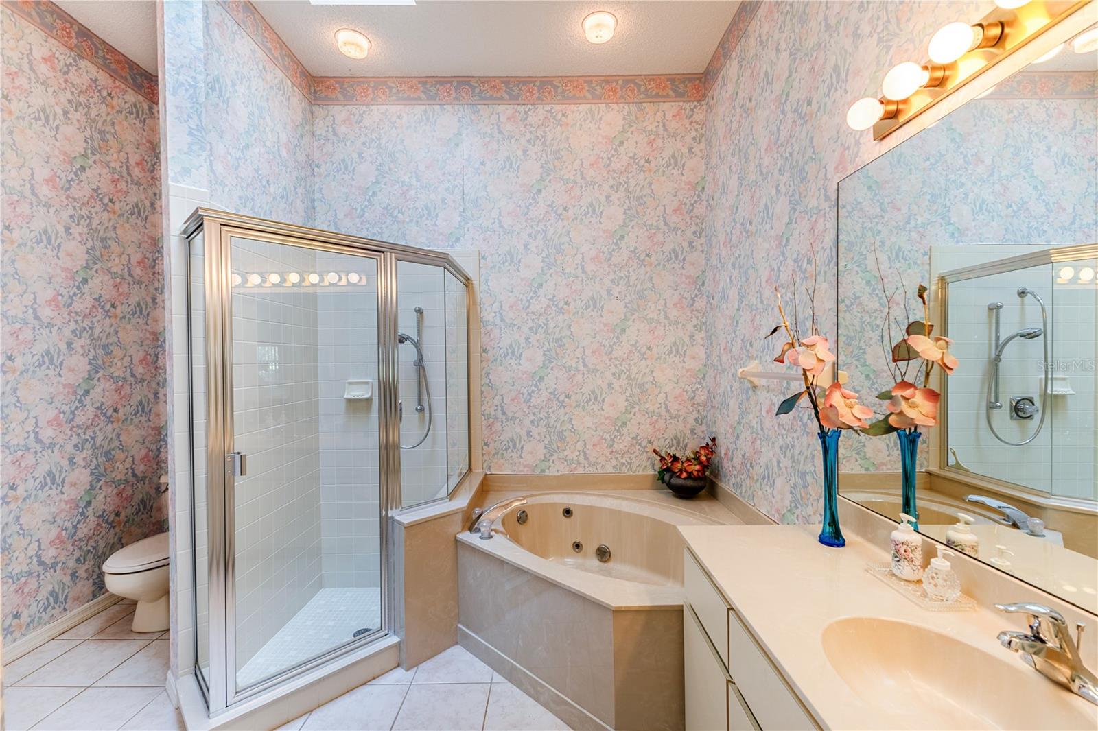 Image 13 of 43 For 9204 Turnberry Court 9204