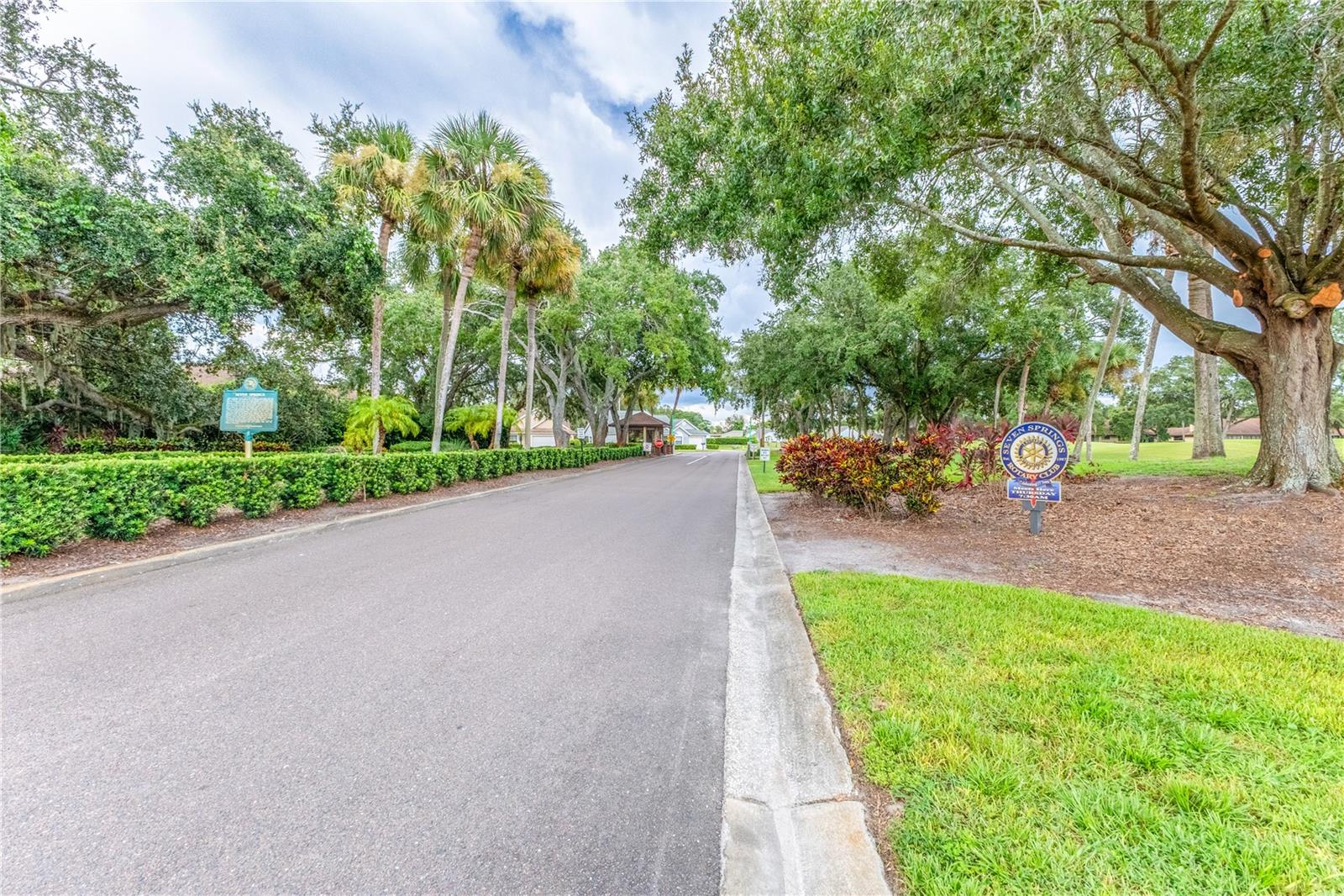 Image 39 of 43 For 9204 Turnberry Court 9204