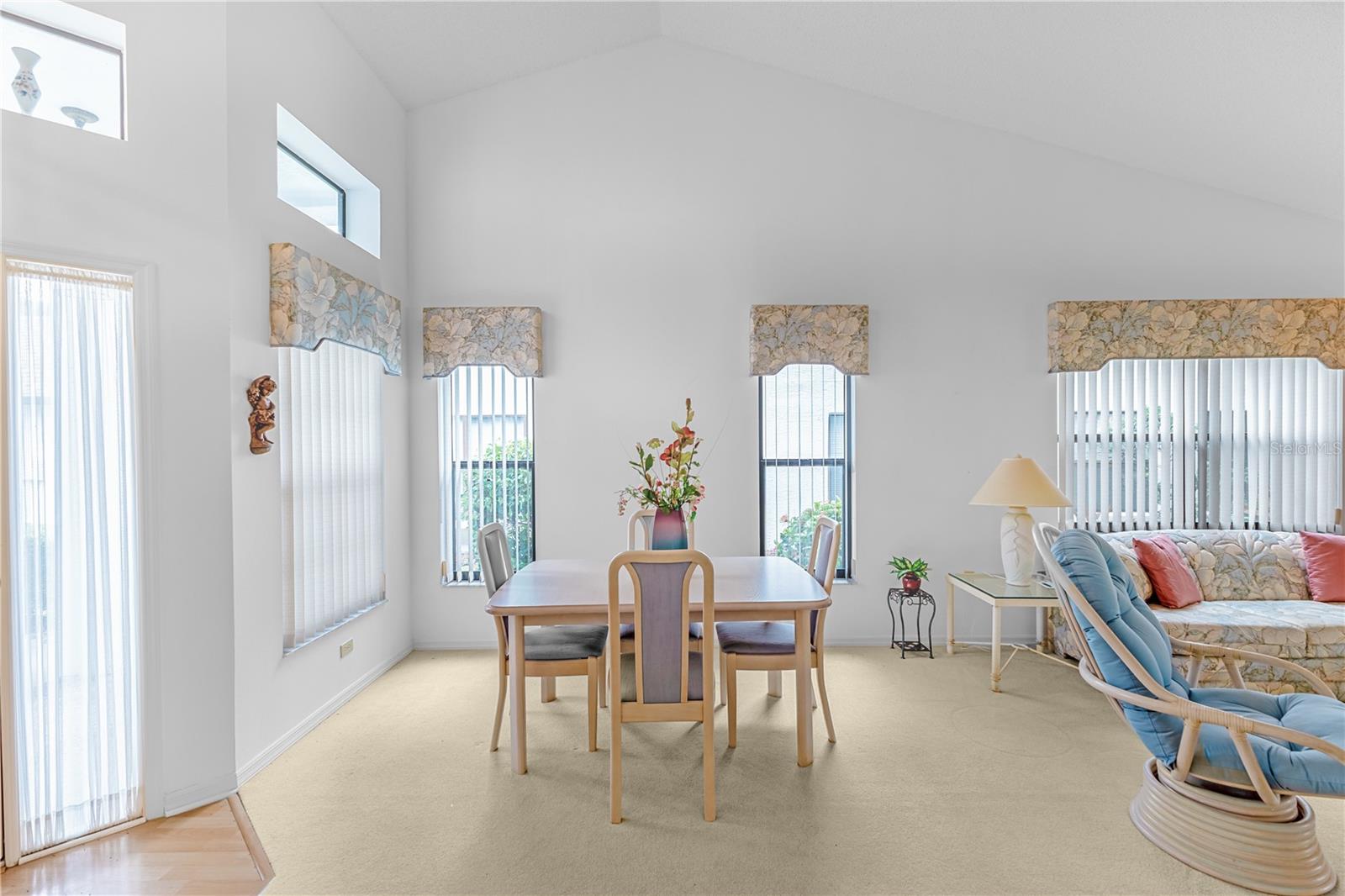 Image 6 of 43 For 9204 Turnberry Court 9204