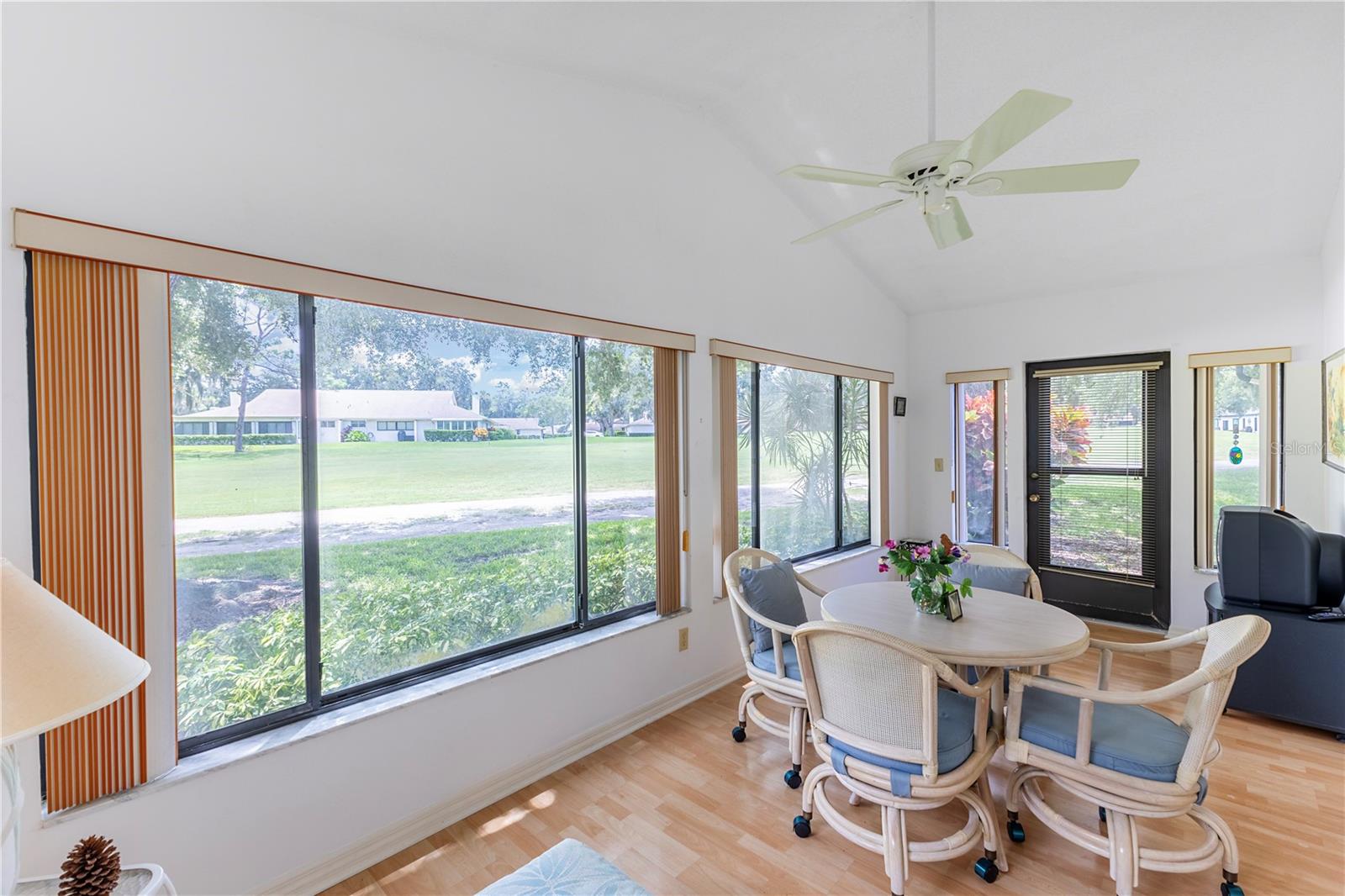Image 9 of 43 For 9204 Turnberry Court 9204