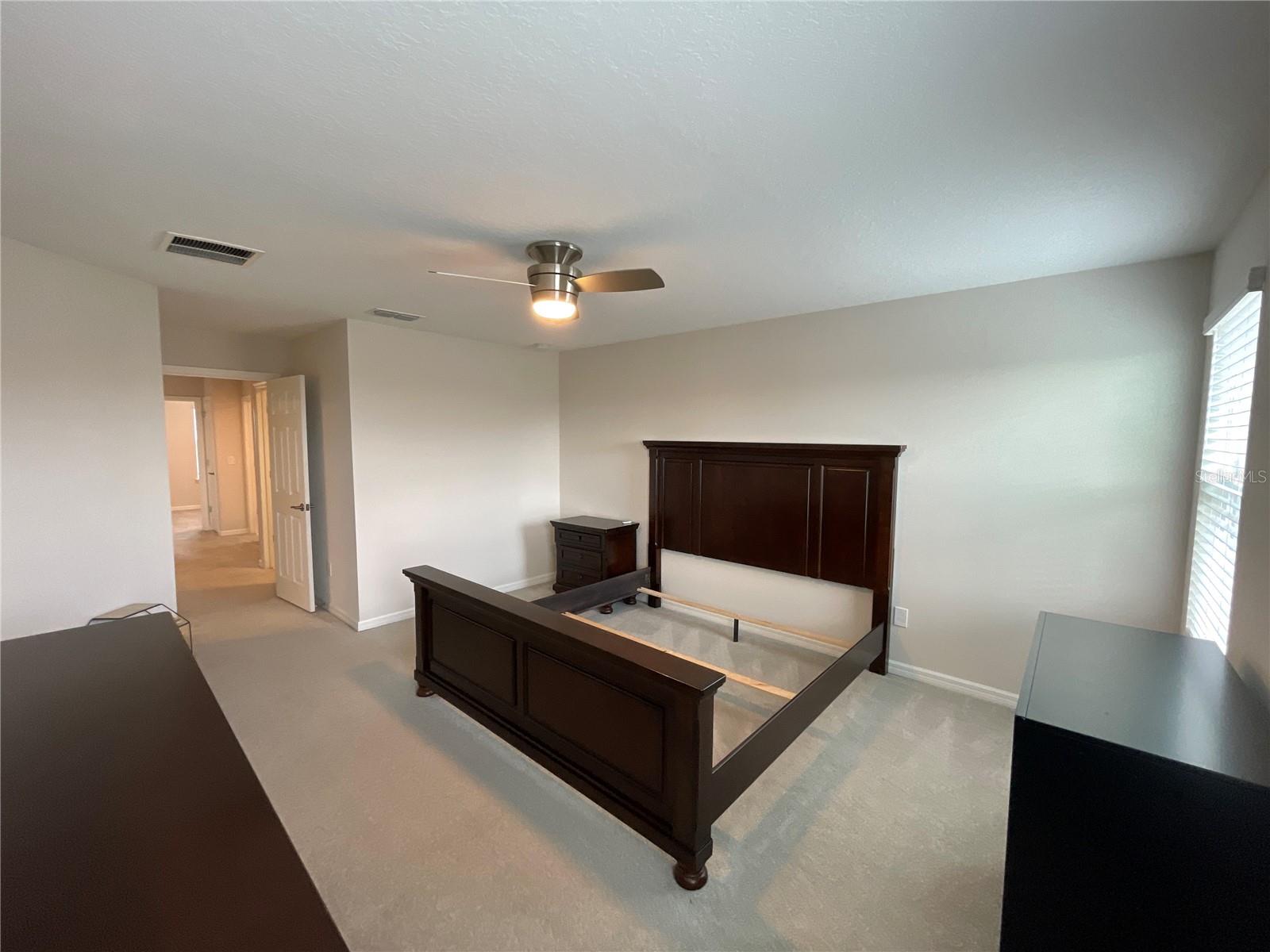 Image 20 of 64 For 8171 Graycliff Avenue