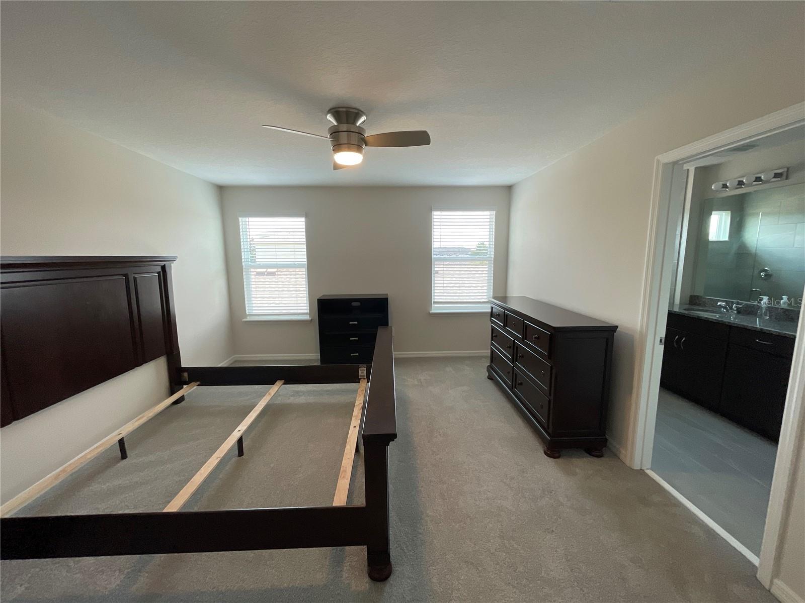 Image 21 of 64 For 8171 Graycliff Avenue