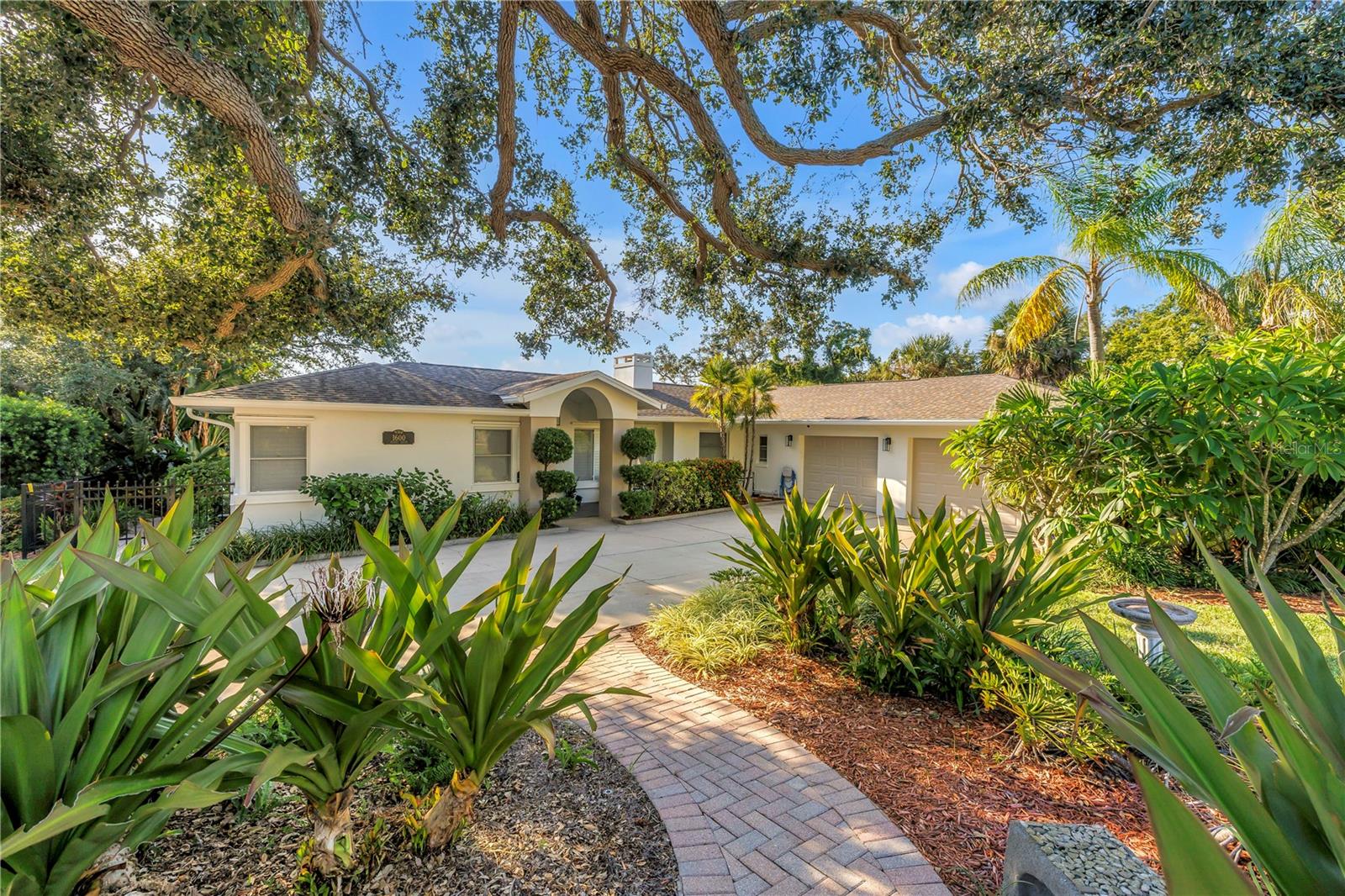 Details for 1600 Sunset Drive, CLEARWATER, FL 33755