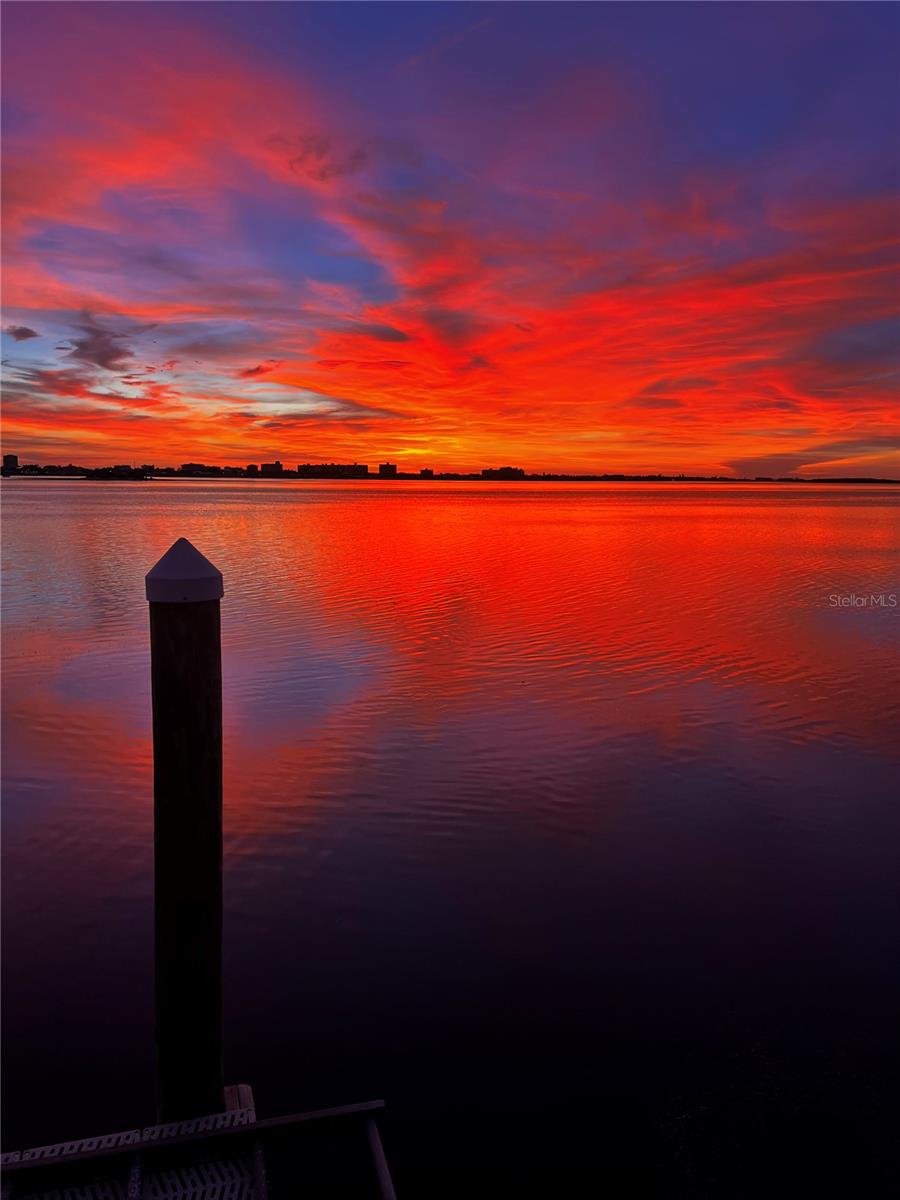 Image 7 of 100 For 1600 Sunset Drive