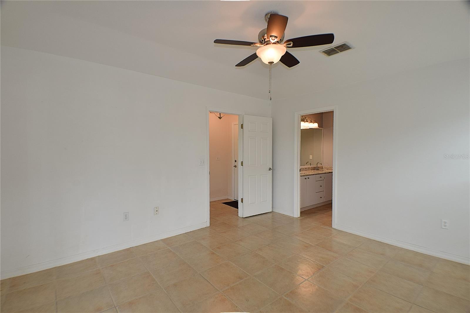 Image 11 of 36 For 11247 Corey Pavin Lane