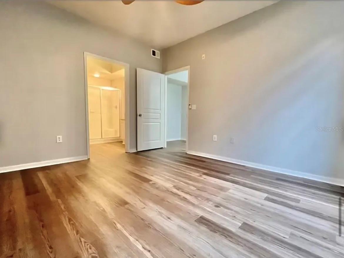 Image 7 of 29 For 5125 Palm Springs Boulevard 5109