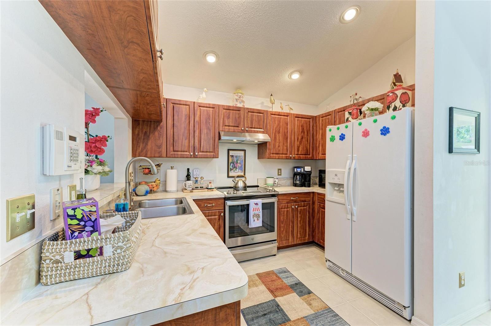 Image 12 of 29 For 658 63rd Avenue S