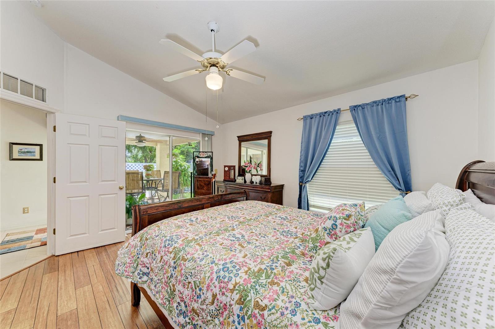 Image 18 of 29 For 658 63rd Avenue S