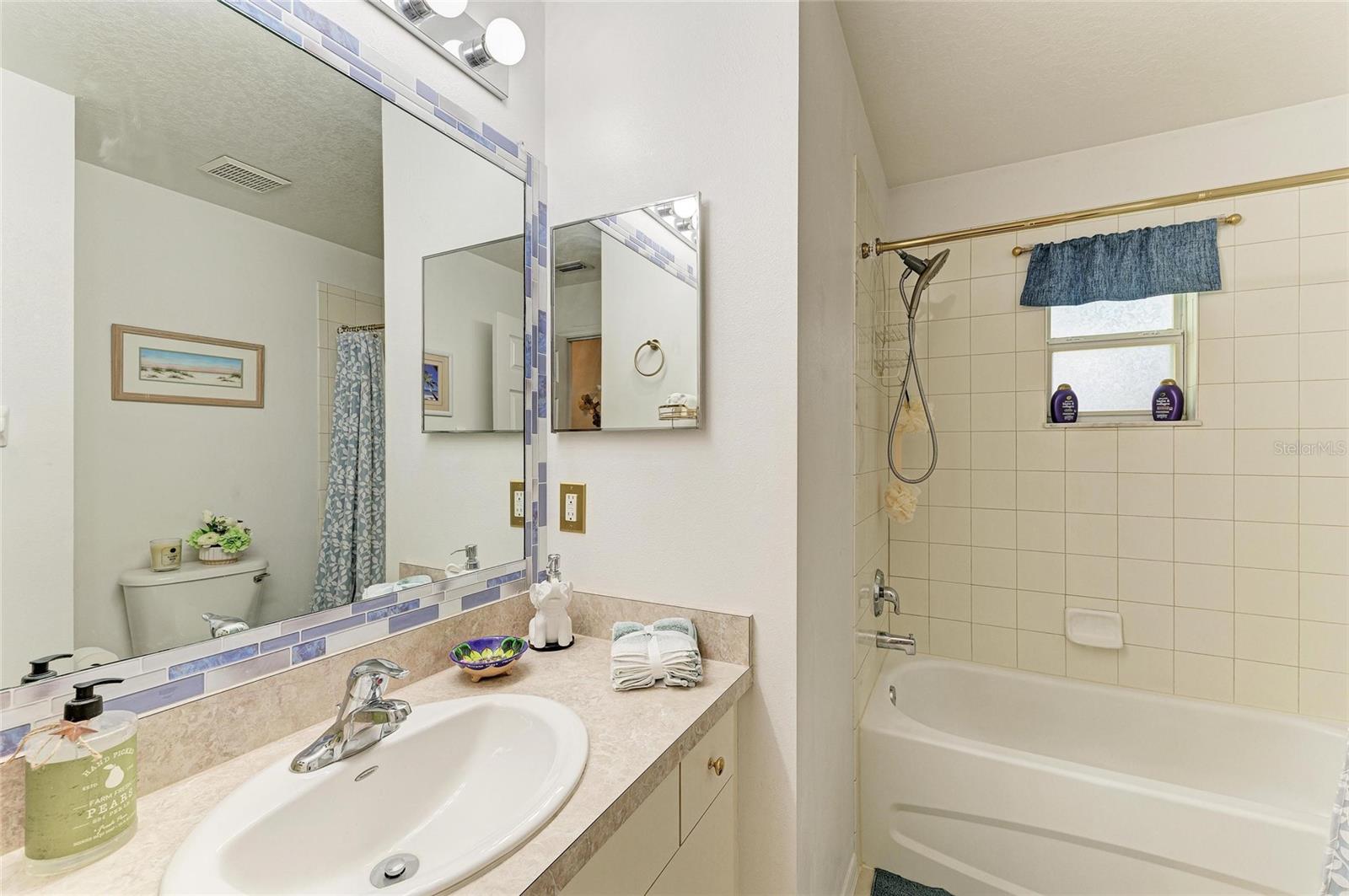 Image 22 of 29 For 658 63rd Avenue S