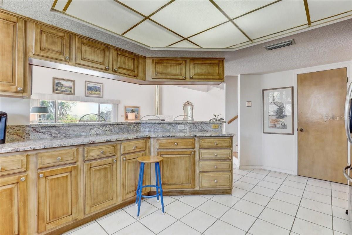 Image 11 of 52 For 1630 Royal Palm Drive S A