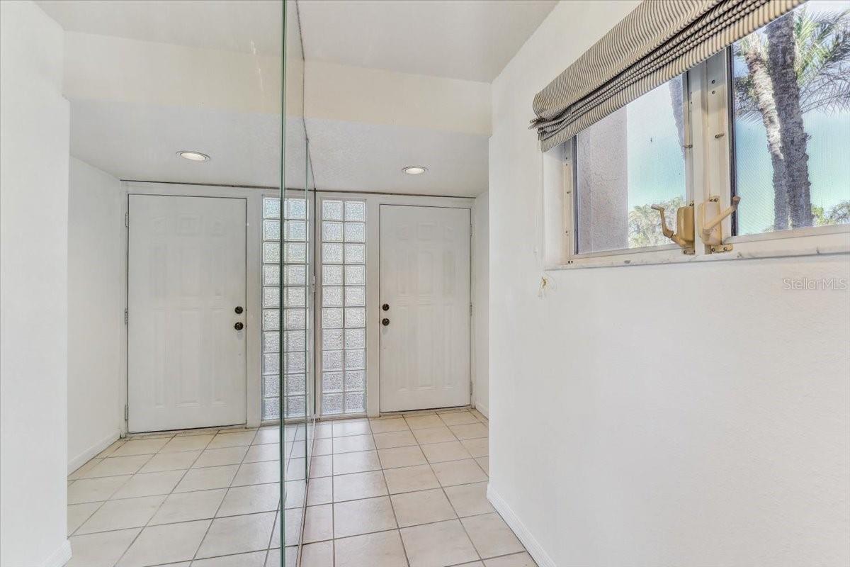 Image 32 of 52 For 1630 Royal Palm Drive S A