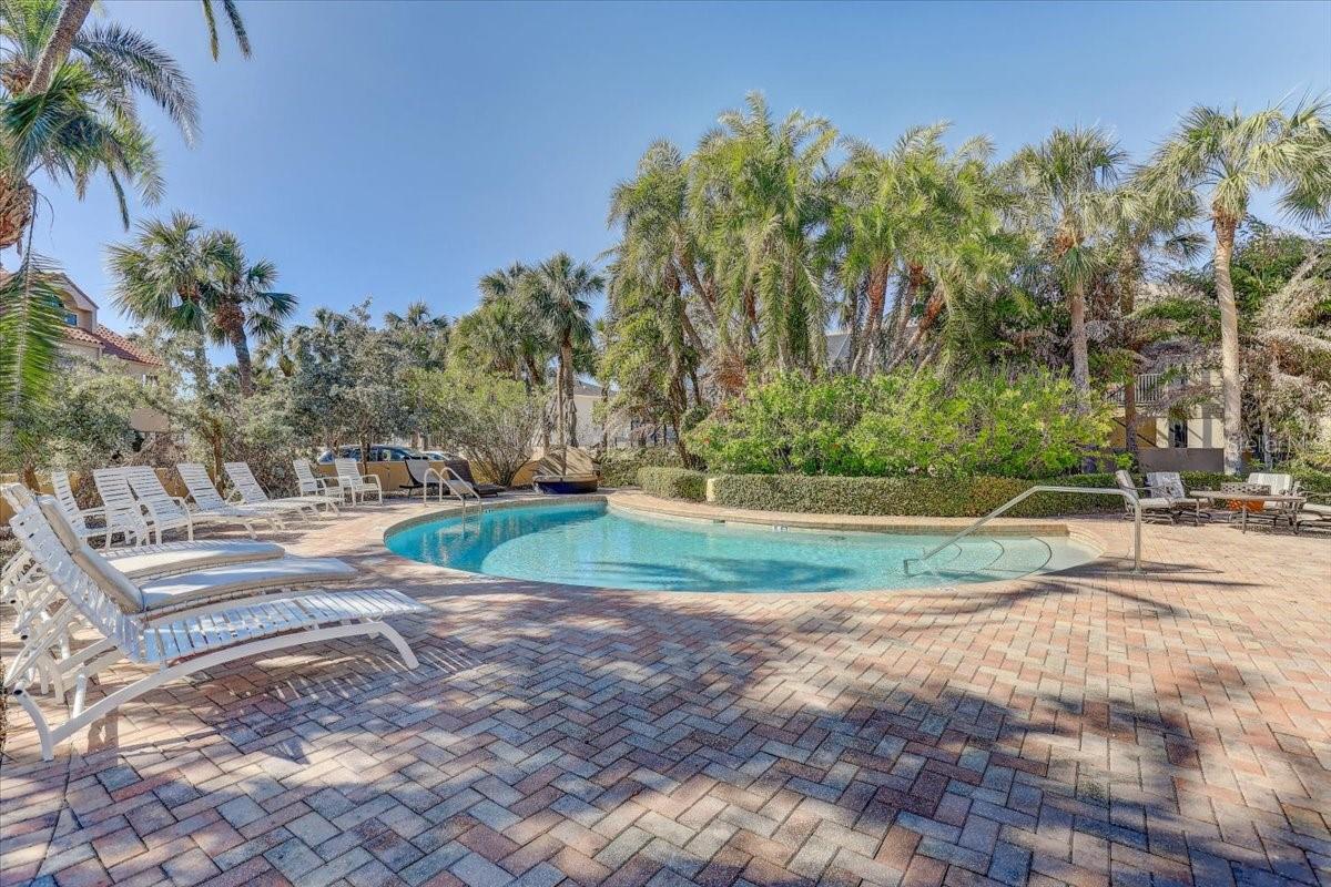 Image 6 of 52 For 1630 Royal Palm Drive S A