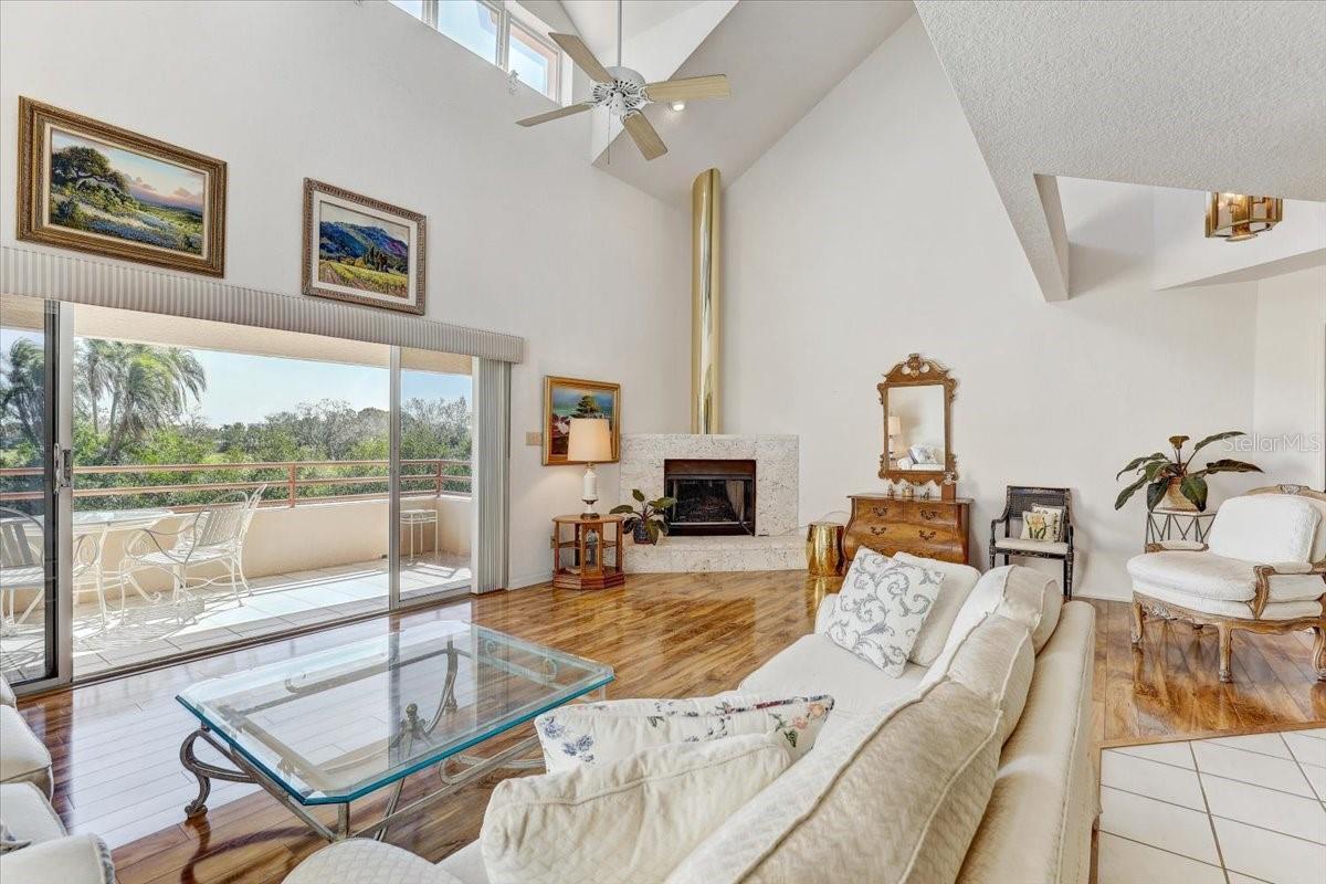Image 8 of 52 For 1630 Royal Palm Drive S A