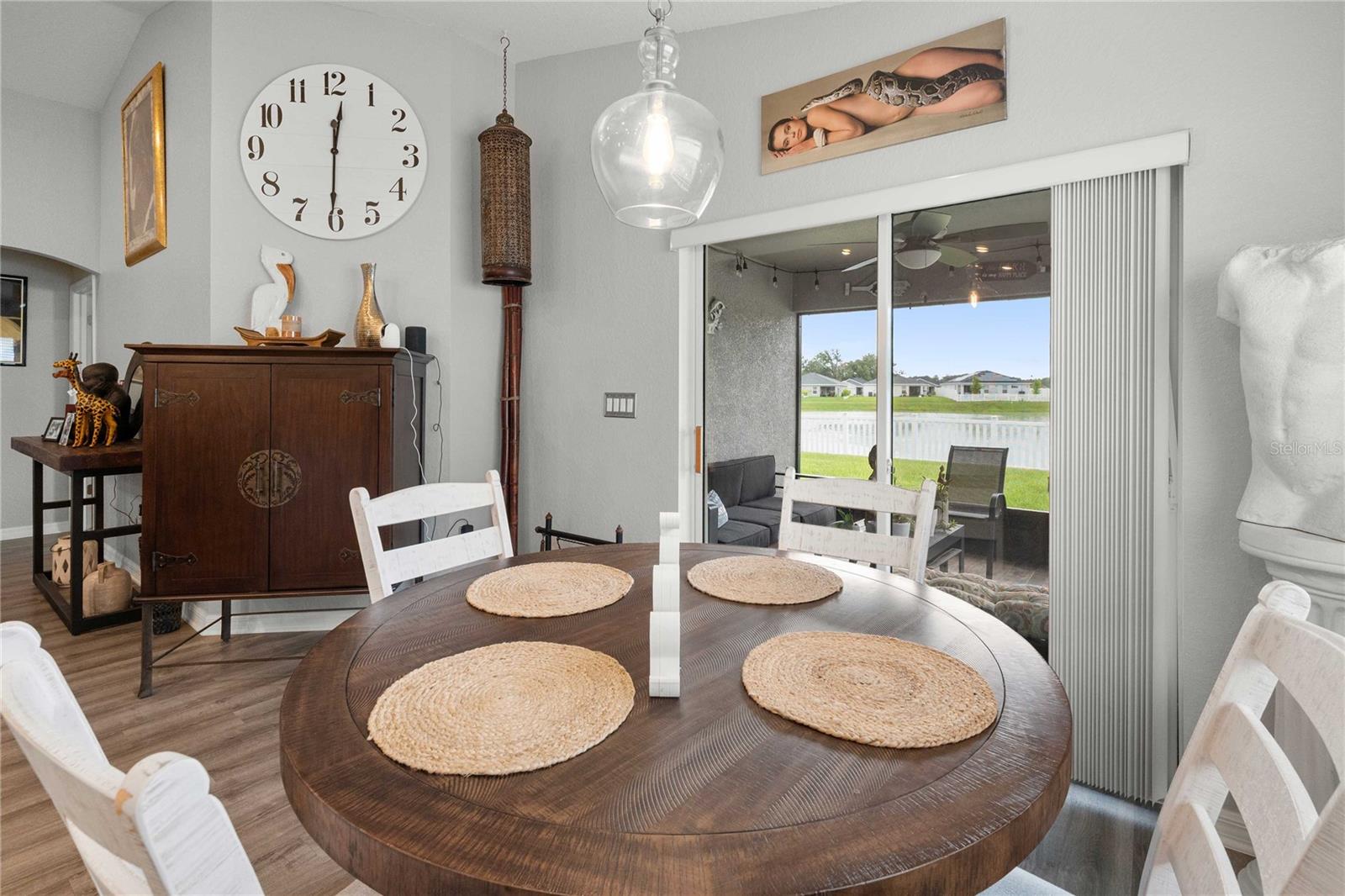 Listing photo id 15 for 35461 Crescent Creek Drive