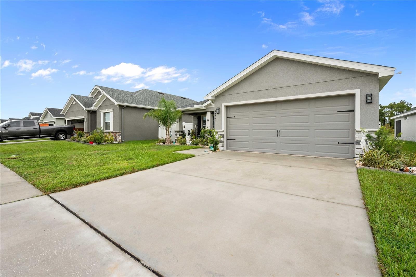 Listing photo id 1 for 35461 Crescent Creek Drive
