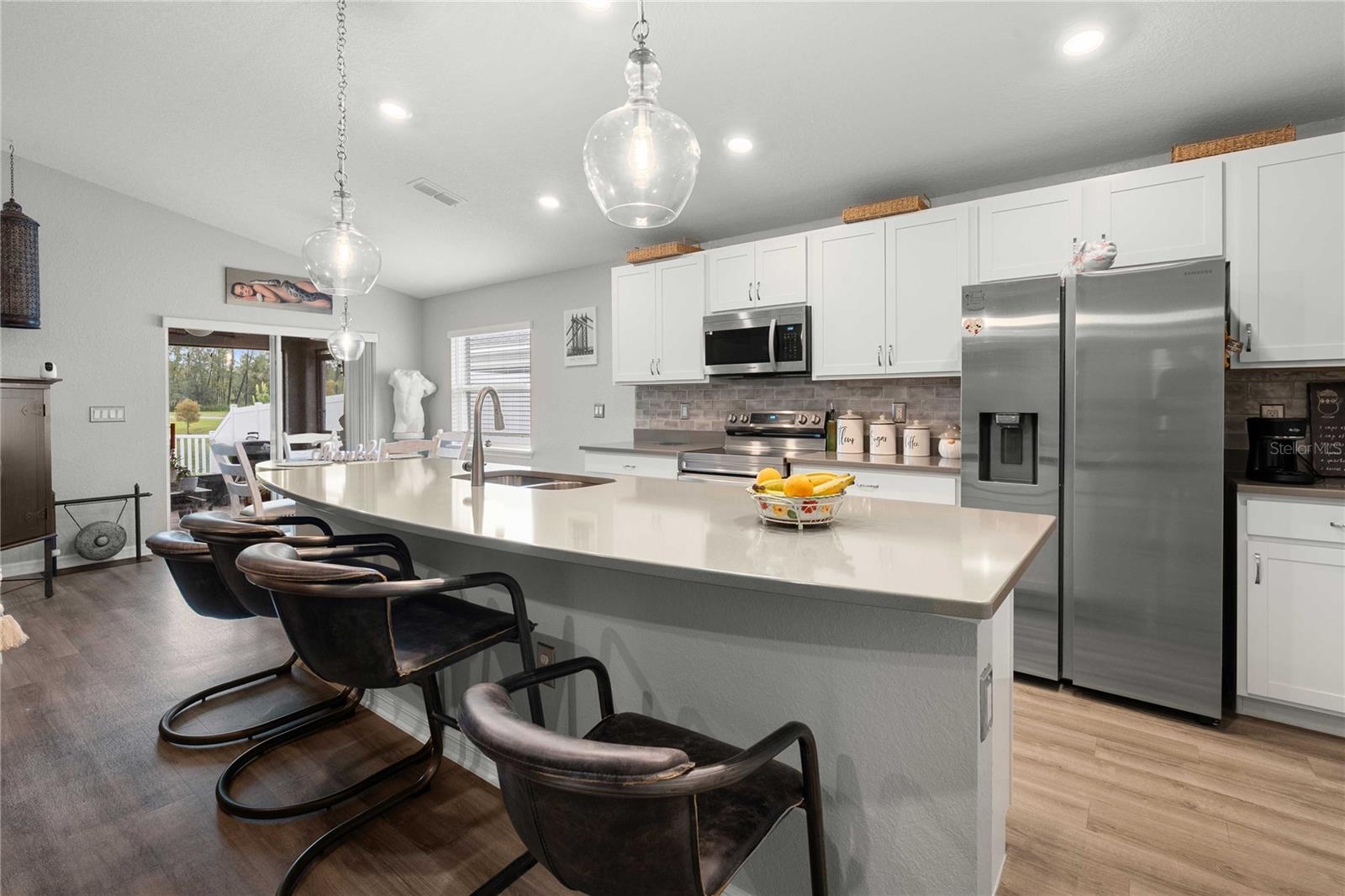 Listing photo id 6 for 35461 Crescent Creek Drive