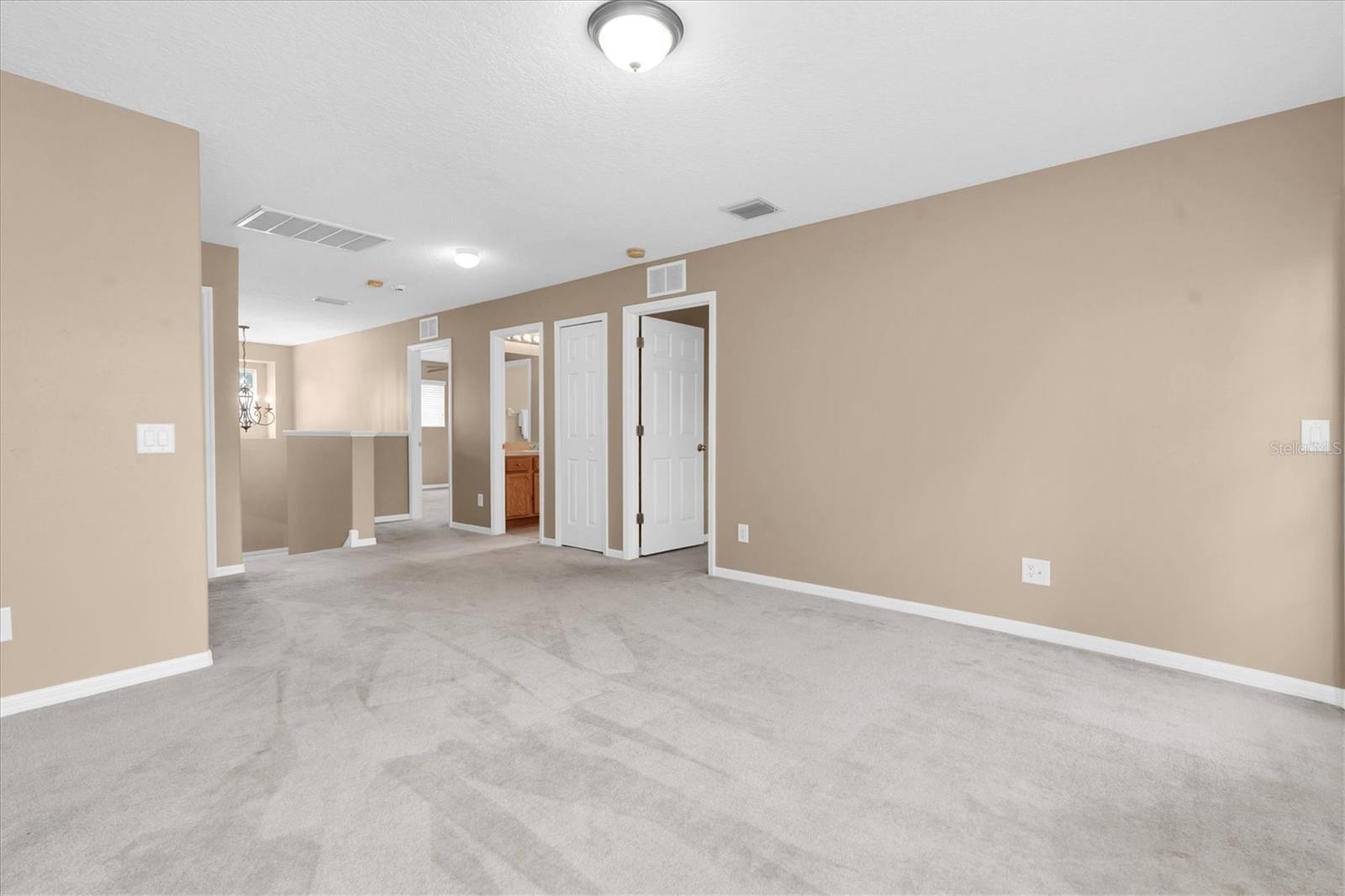 Image 28 of 59 For 29901 Cedar Waxwing Drive
