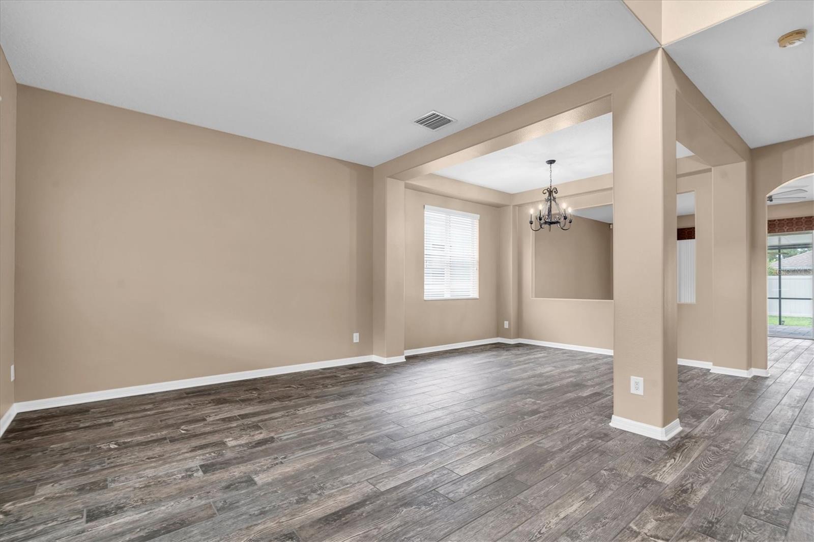 Image 7 of 59 For 29901 Cedar Waxwing Drive