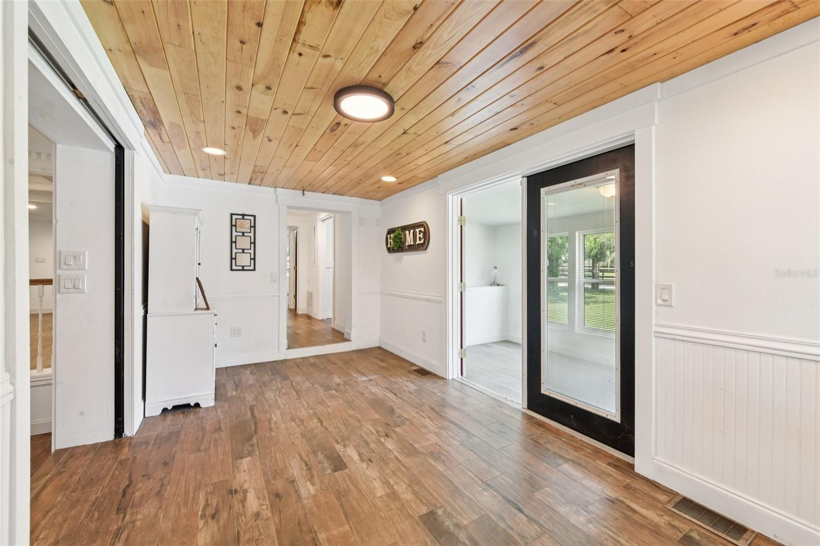 Image 33 of 92 For 18715 County Road 455