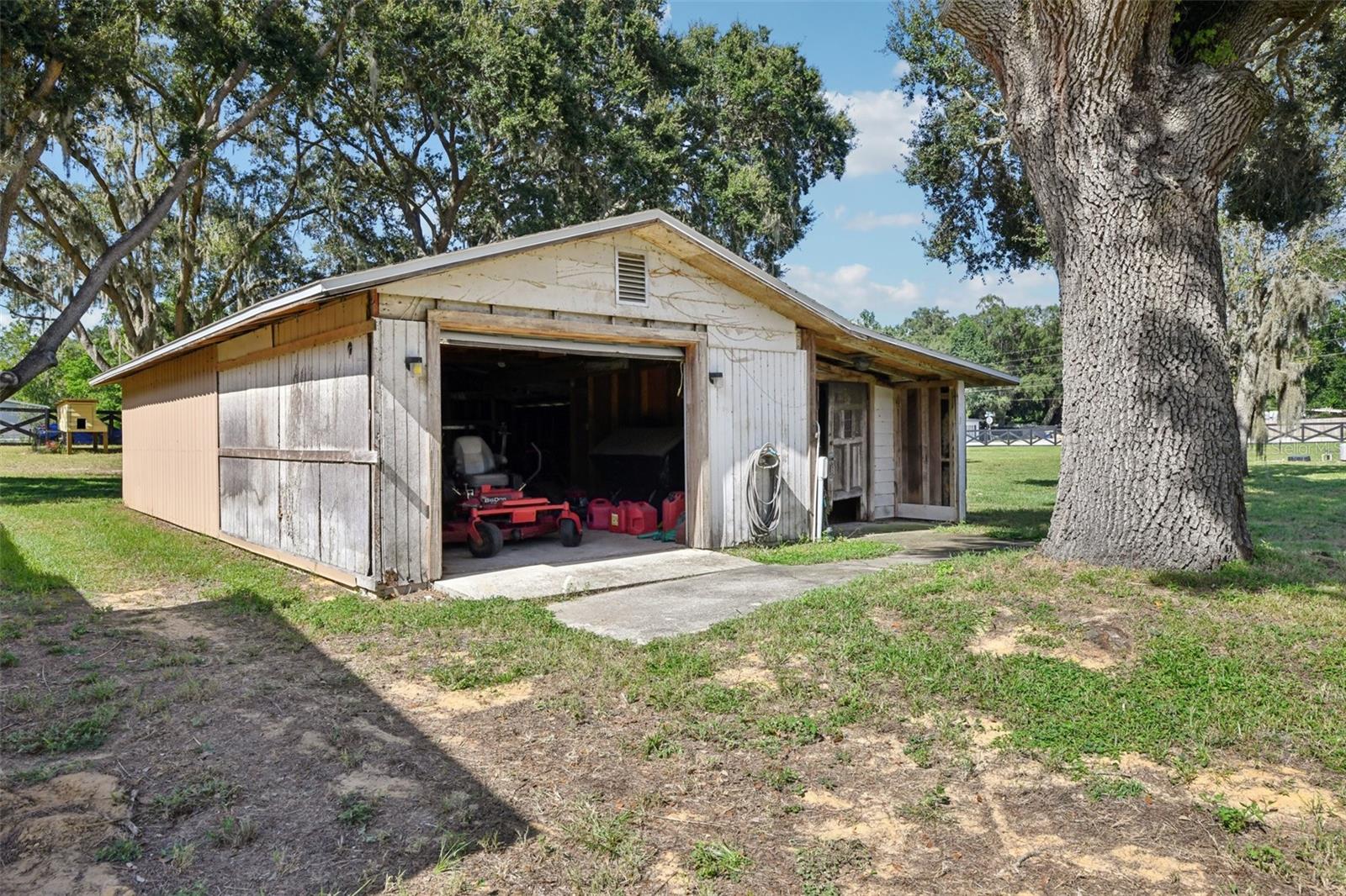 Image 60 of 92 For 18715 County Road 455