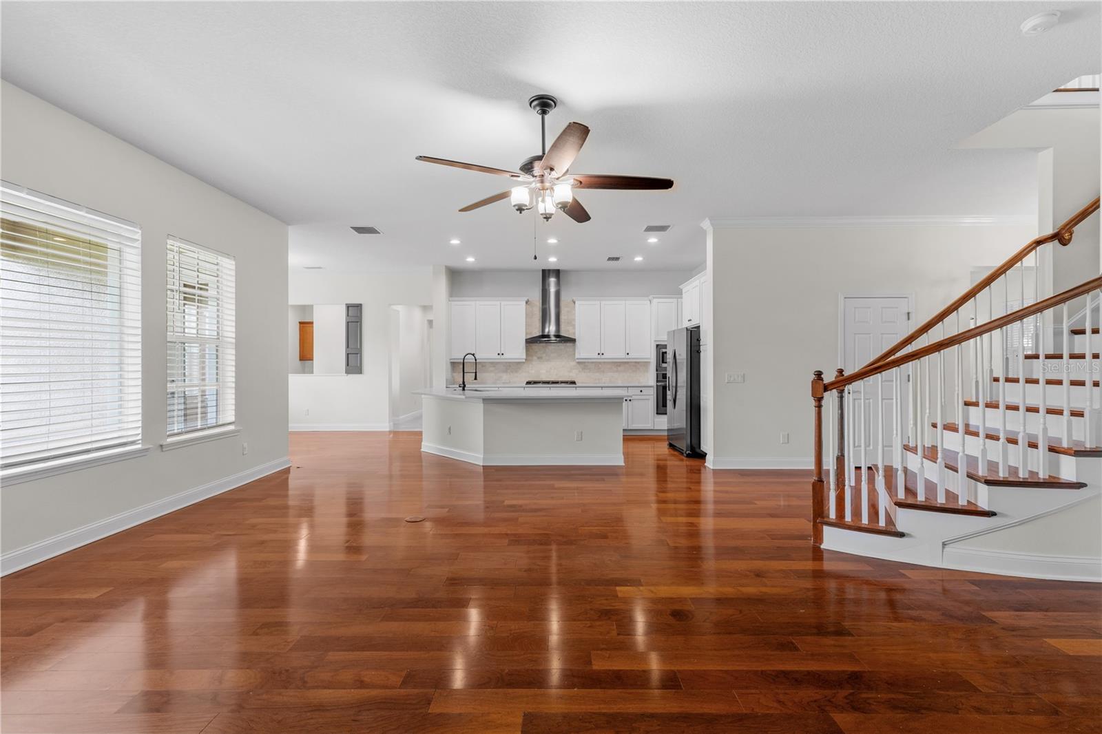 Image 15 of 64 For 5909 Churchside Drive