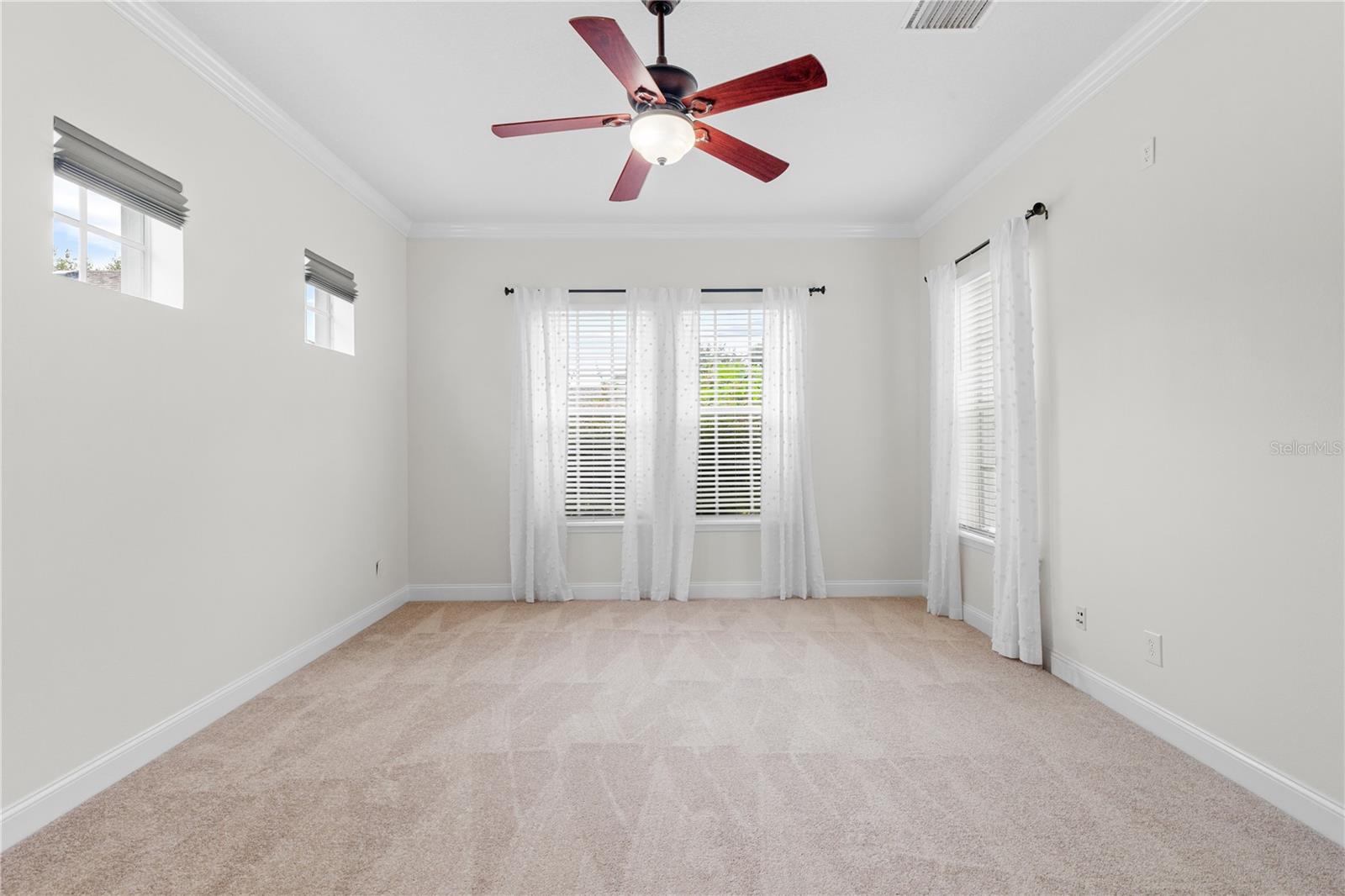 Image 18 of 64 For 5909 Churchside Drive