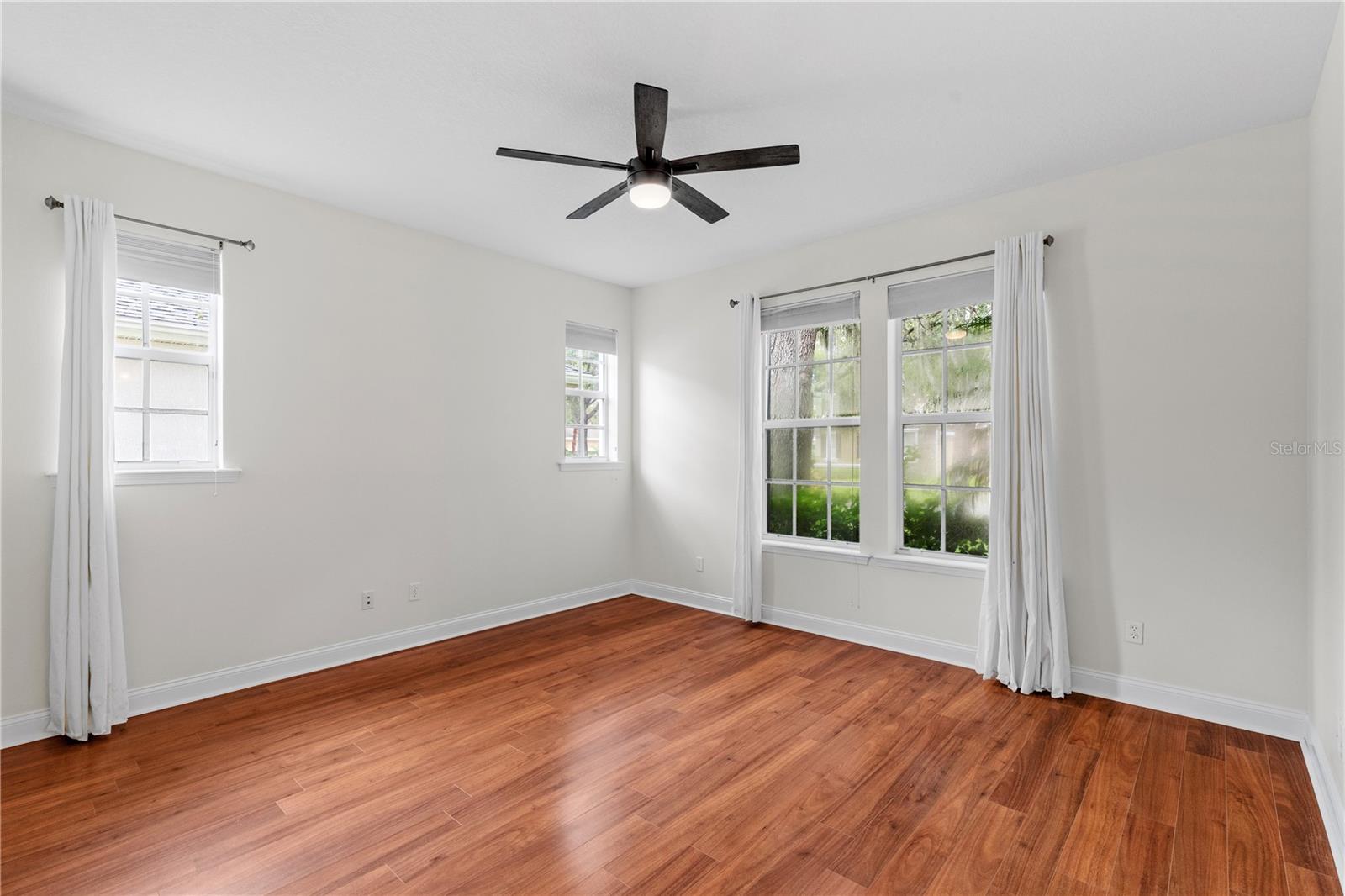 Image 22 of 64 For 5909 Churchside Drive