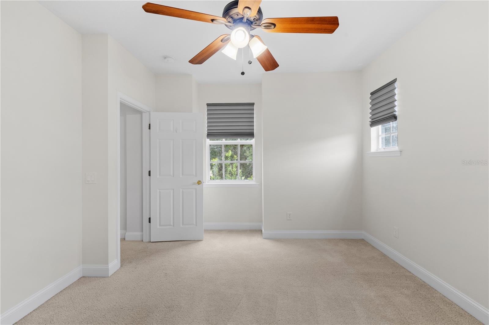 Image 36 of 64 For 5909 Churchside Drive