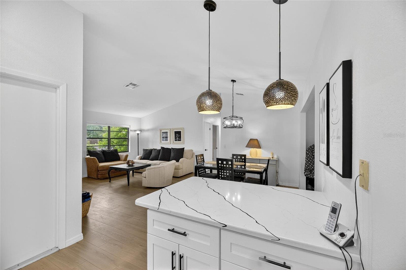 Image 11 of 36 For 8137 English Elm Circle